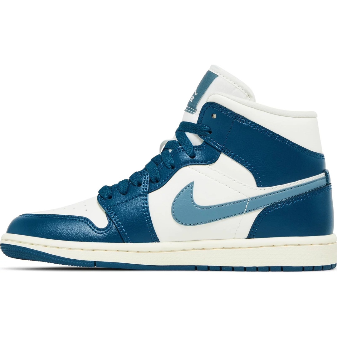 Nike Air Jordan 1 Mid 'Sail Ozone Blue' (W)