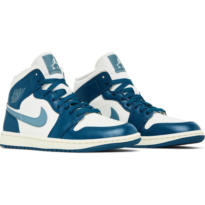 Nike Air Jordan 1 Mid 'Sail Ozone Blue' (W)