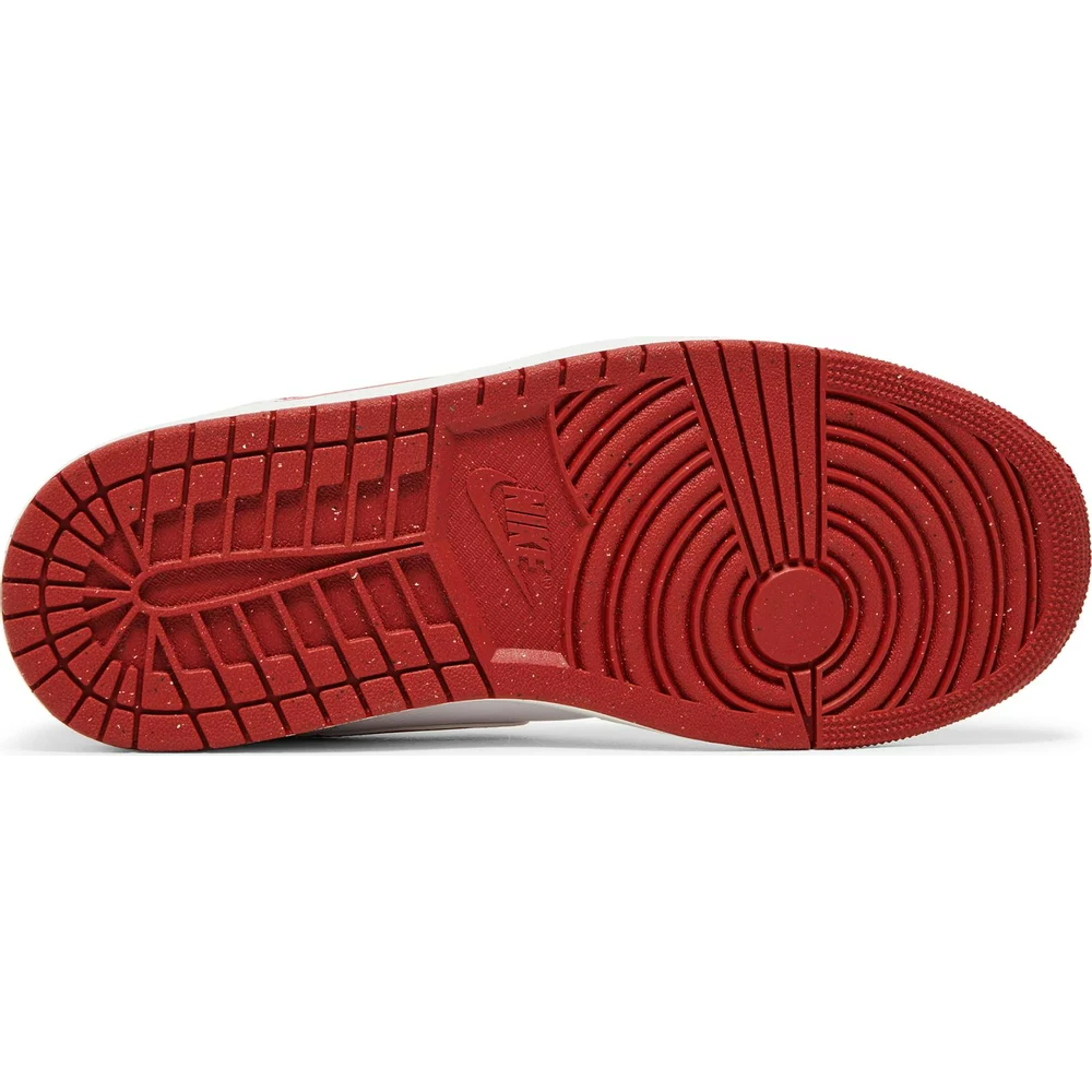 Nike Air Jordan 1 Mid SE 'White Dune Red'